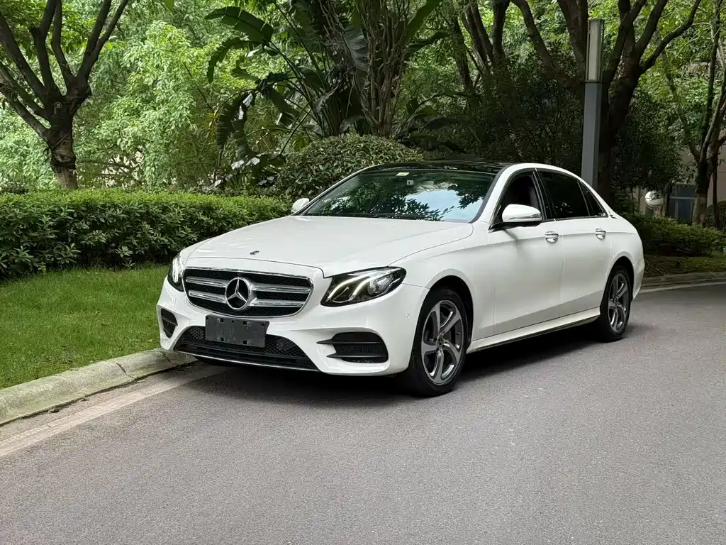 Mercedes-Benz E-Class 2019 — фото 1