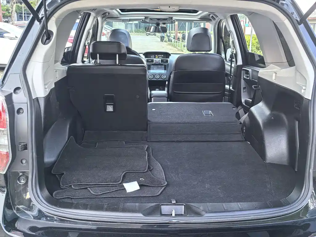 Subaru Forester 2016 — фото 14