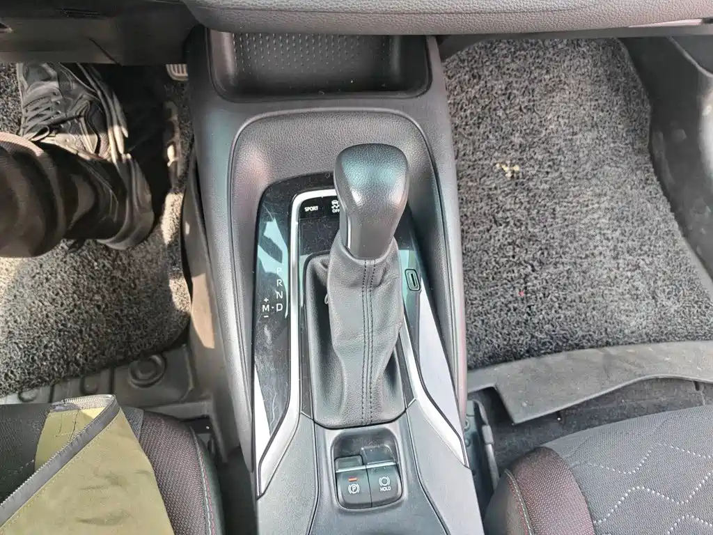 Toyota Corolla 2019 — фото 10