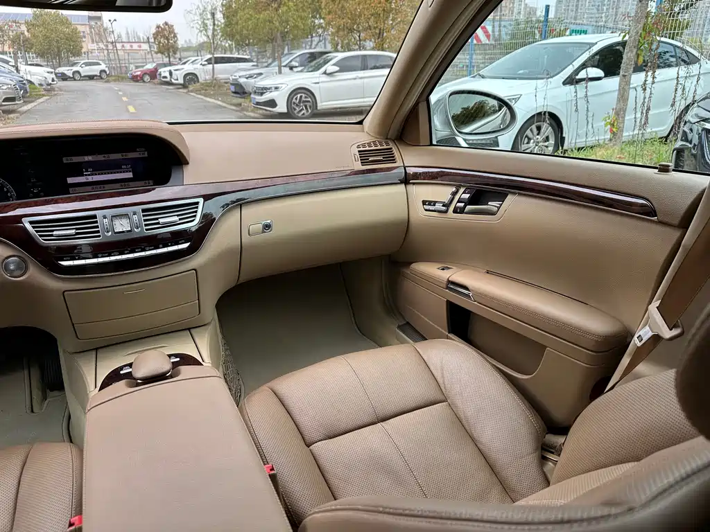 Mercedes-Benz S-Class 2008 — фото 13