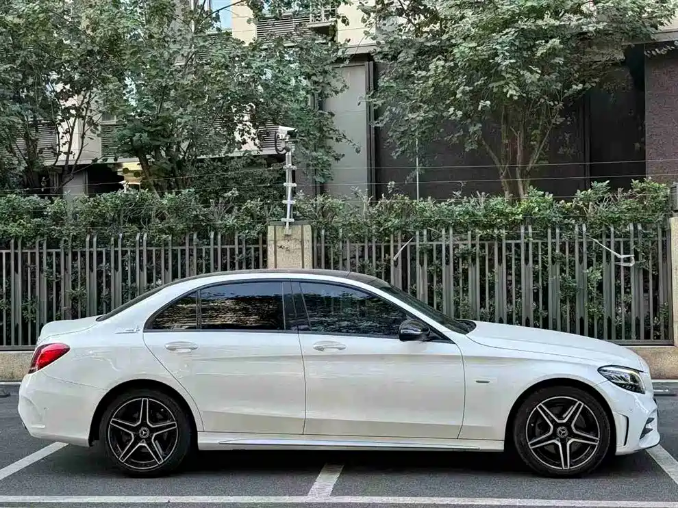 Mercedes-Benz C-Class 2021 — фото 4