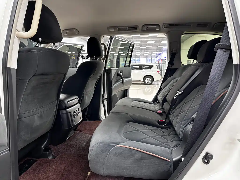 Nissan Patrol 2019 — фото 10