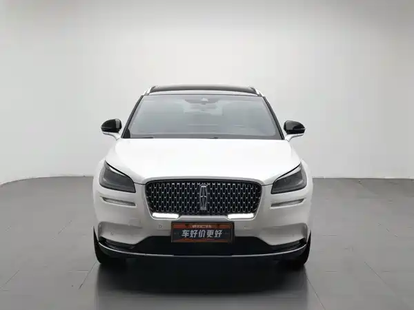 Lincoln Corsair 2021
