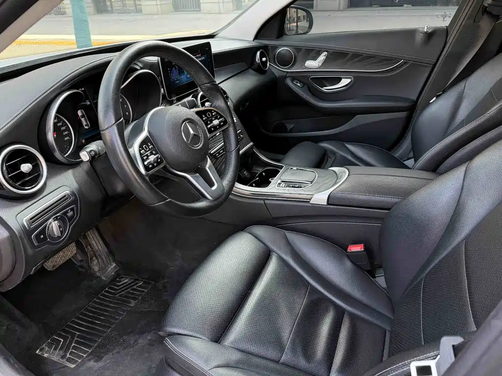 Mercedes-Benz C-Class 2019