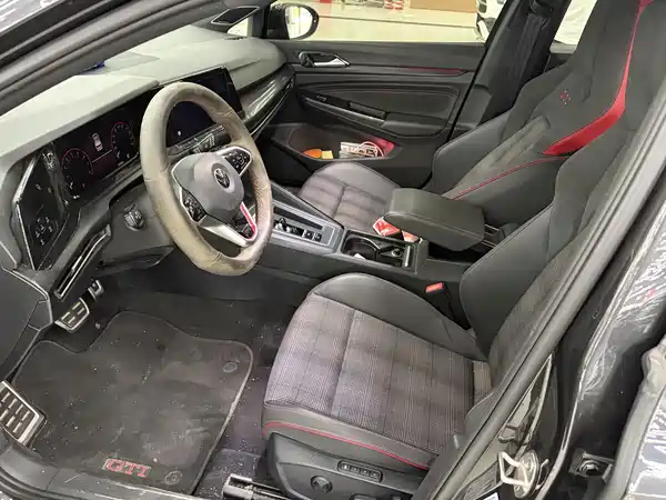 Volkswagen Golf GTI 2022