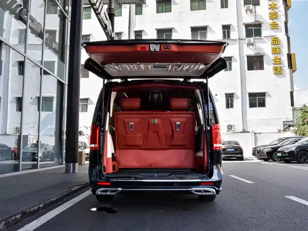Mercedes-Benz Vito 2024
