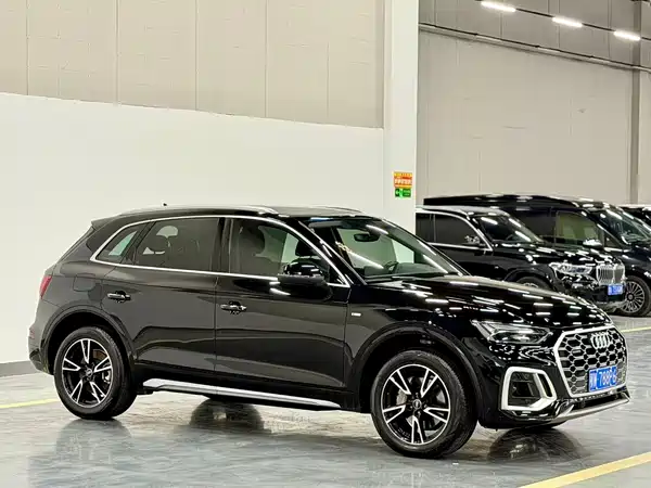 Audi Q5L 2024