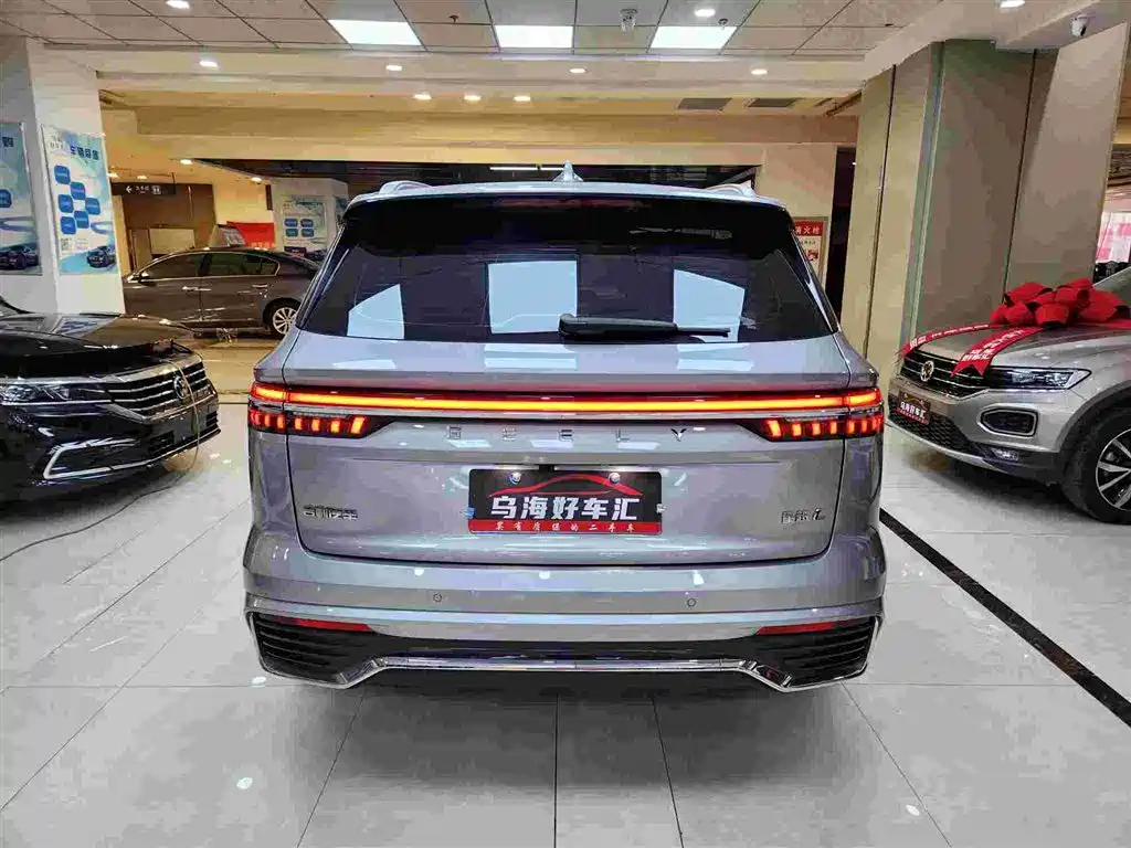 Geely Xingyue L 2023 — фото 11