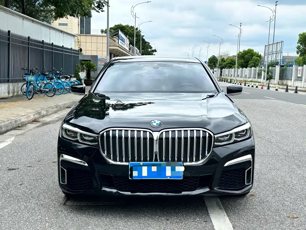 BMW 7 Series 2020 — фото 2