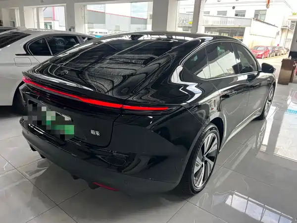 NIO ET5 2024