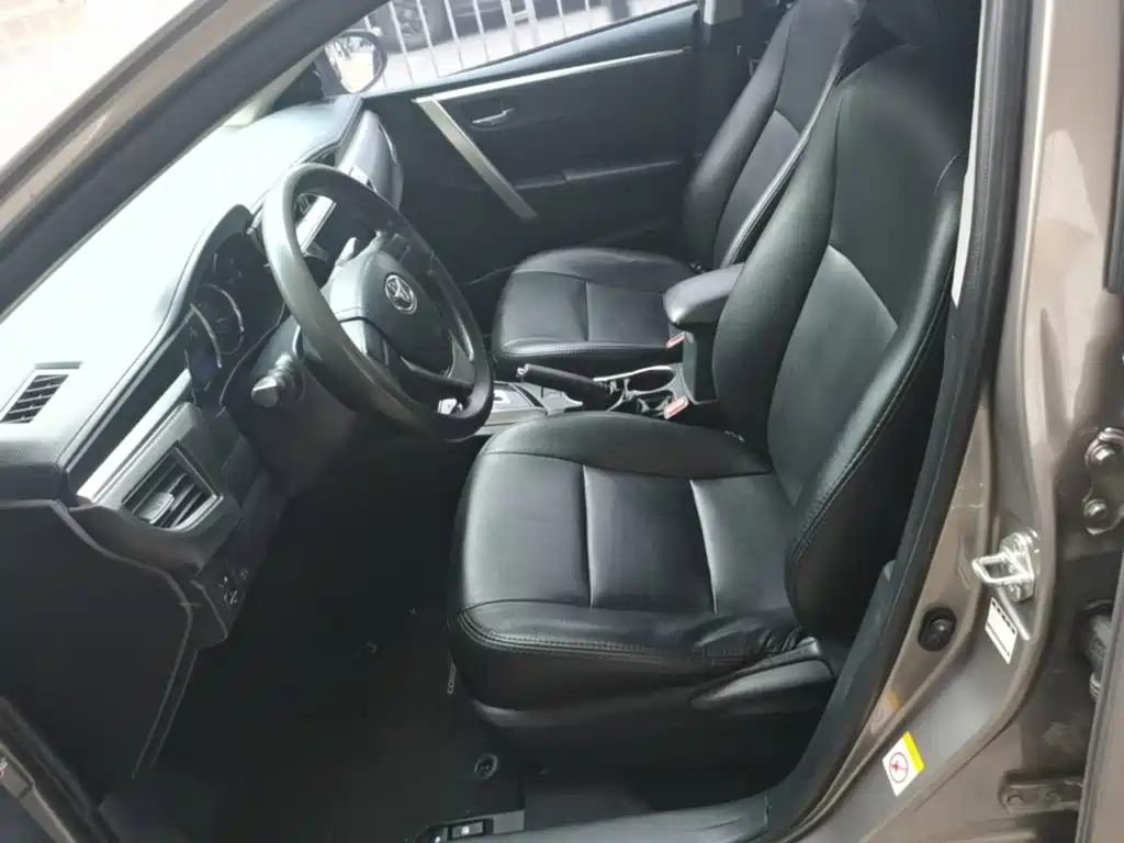 Toyota Corolla 2017 — фото 15
