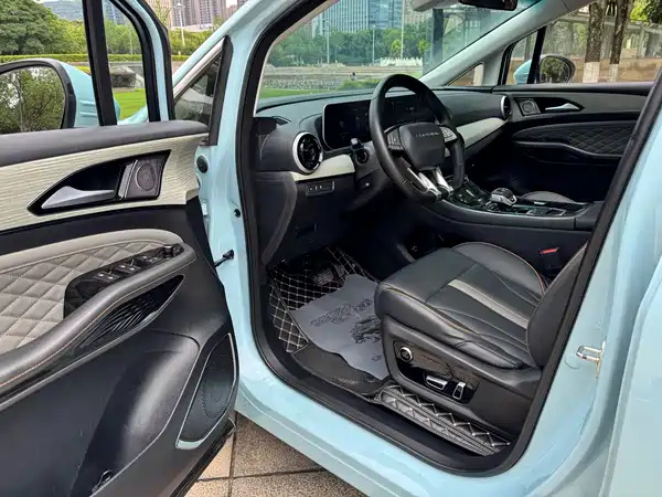 Dongfeng Popular Yacht 2022