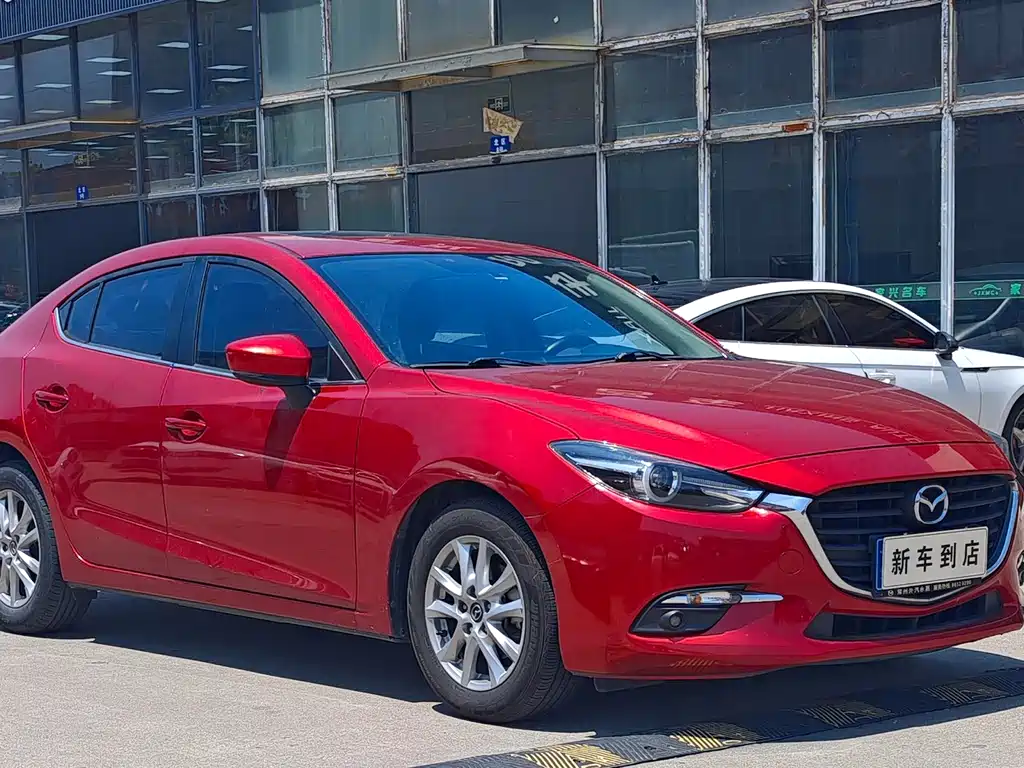 Mazda 3 Axela 2018 — фото 3