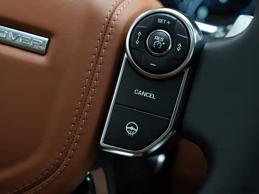Land Rover Range Rover 2017 — фото 18