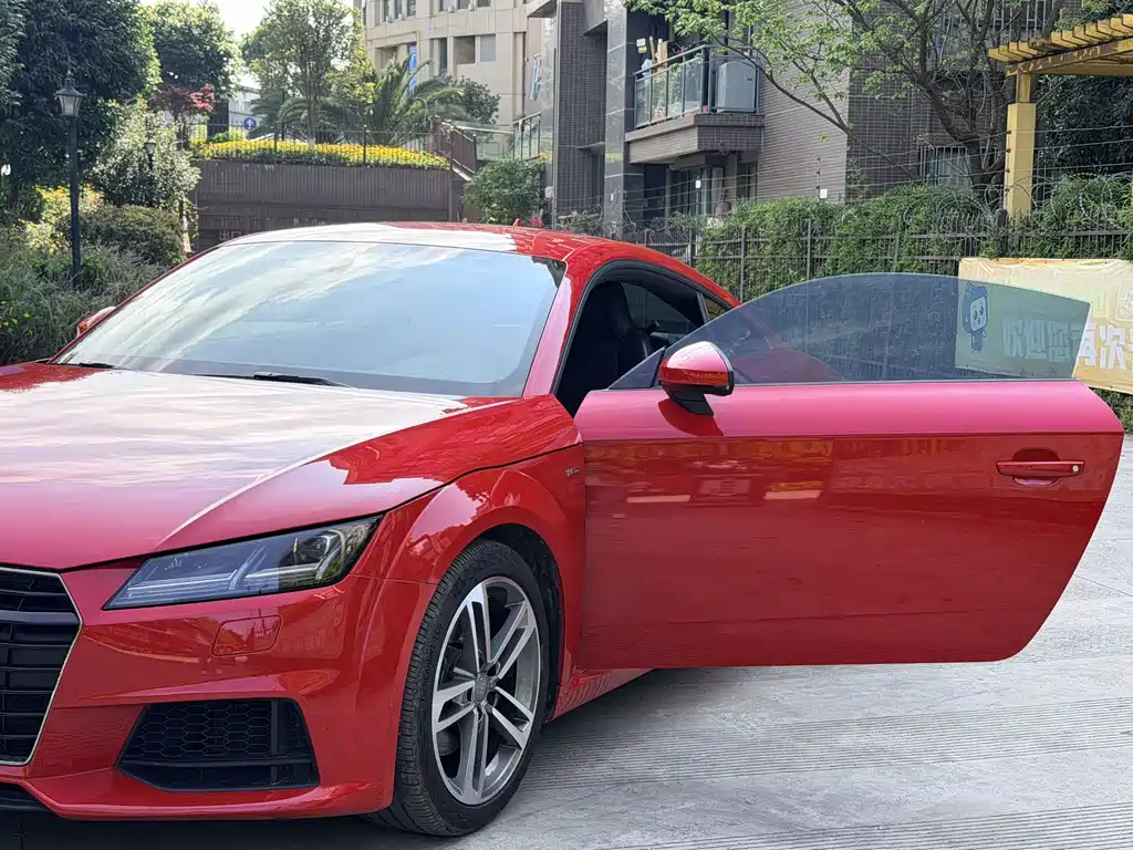 Audi TT 2017 — фото 9