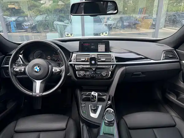 BMW 3 Series GT 2021