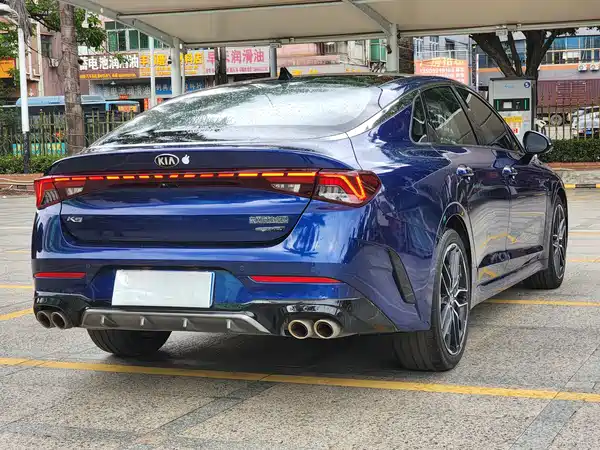 Kia K5 2021