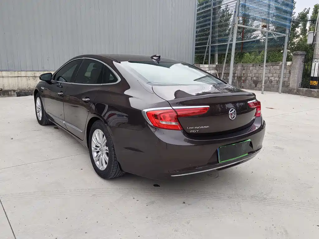 Buick LaCrosse 2016 — фото 17
