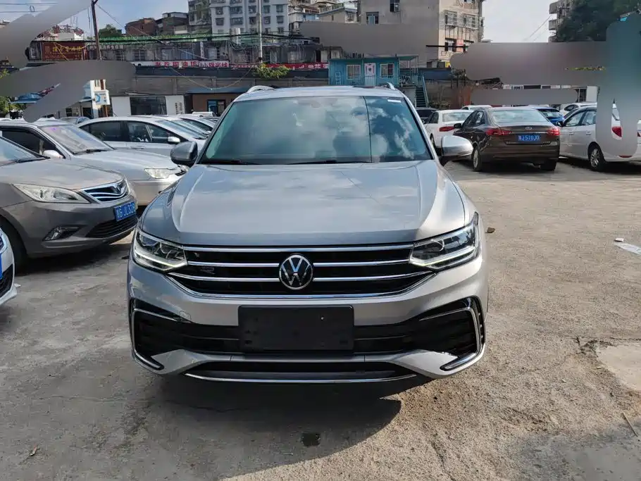 Volkswagen Tiguan L 2022 — фото 2