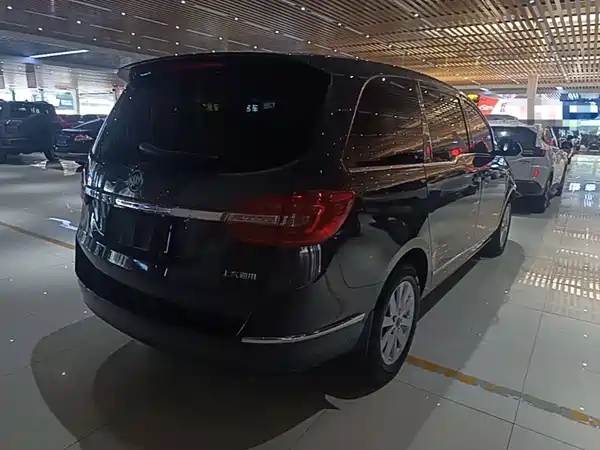 Buick GL8 2019