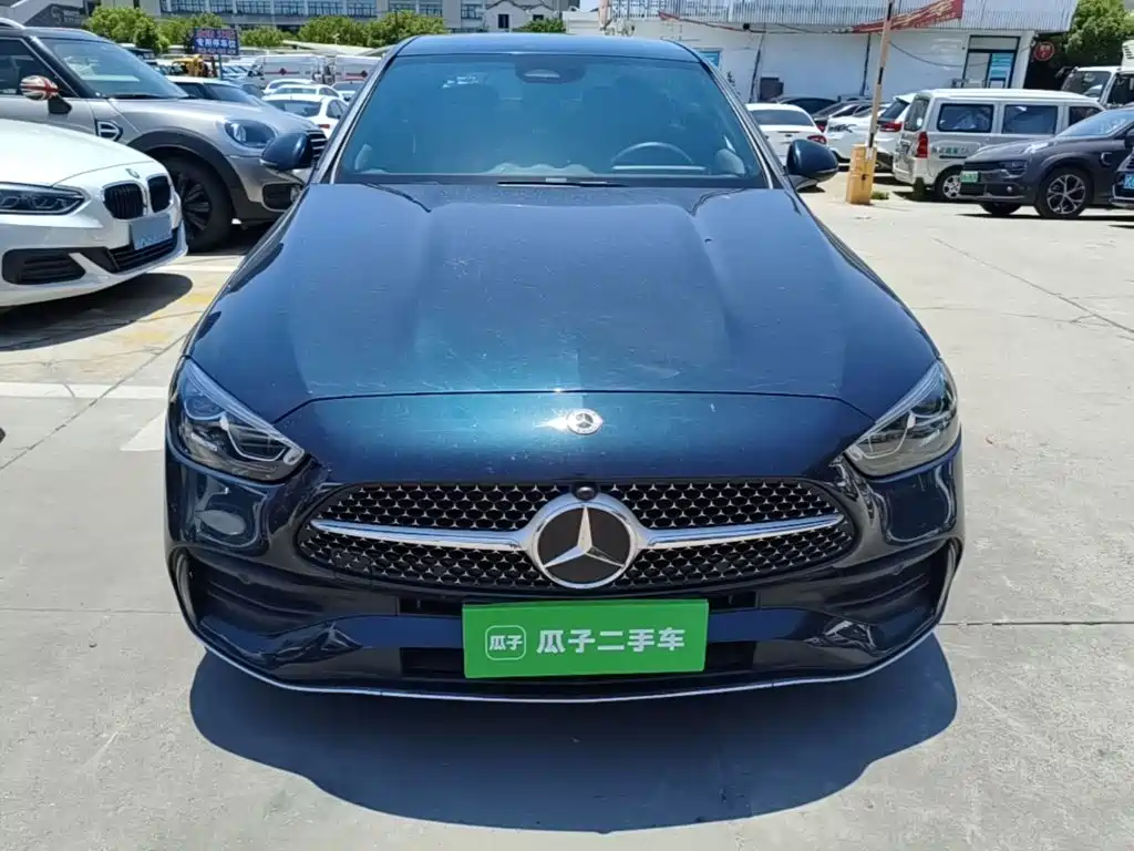 Mercedes-Benz C-Class 2023 — фото 3