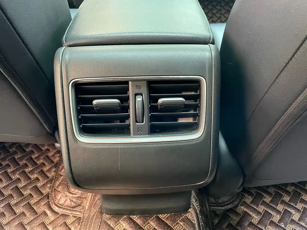 Honda Accord 2019 — фото 14