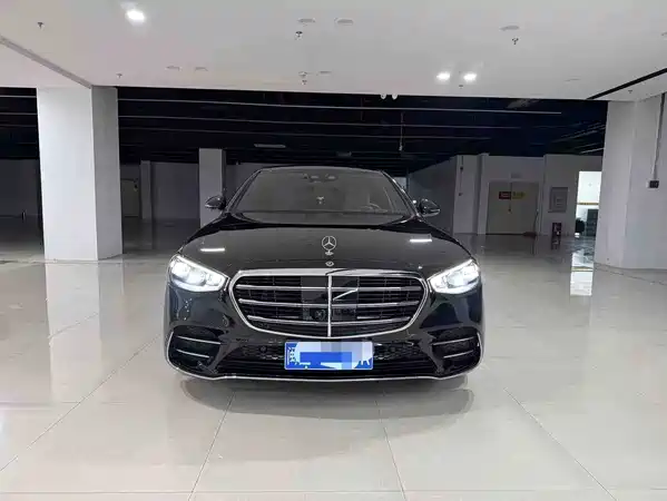 Mercedes-Benz S-Class 2024