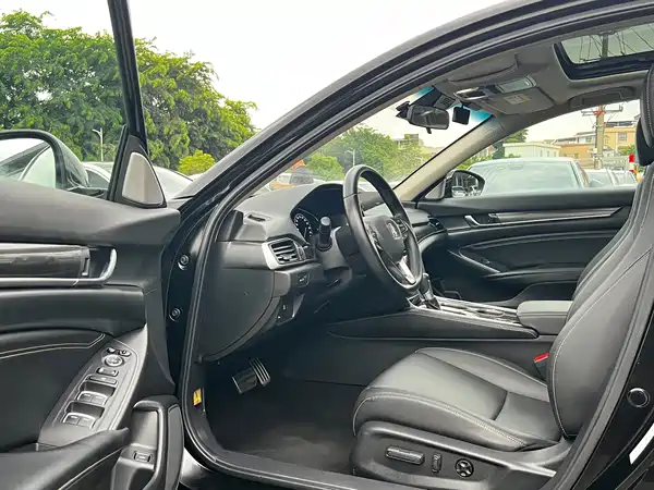 Honda Accord 2022