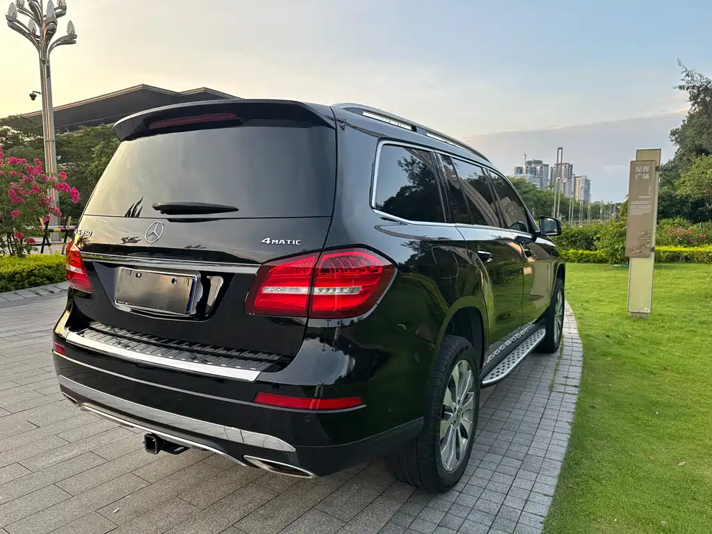 Mercedes-Benz GLS 2018 — фото 31