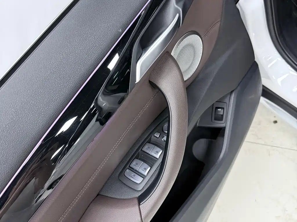 BMW X1 2022 — фото 20