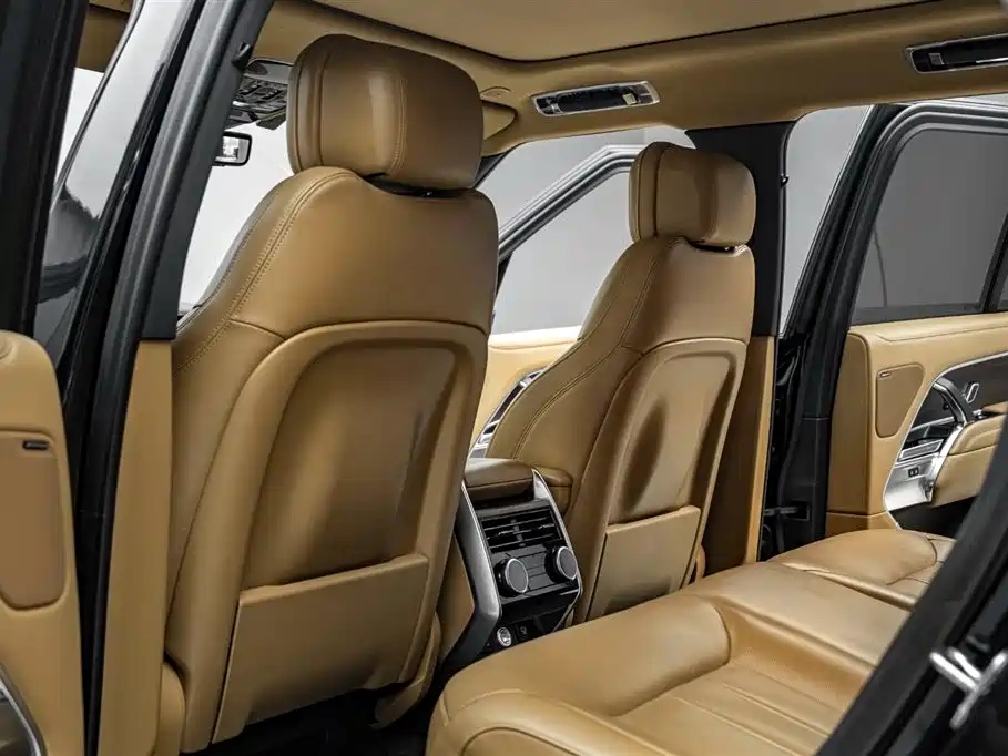 Land Rover Range Rover 2022 — фото 15