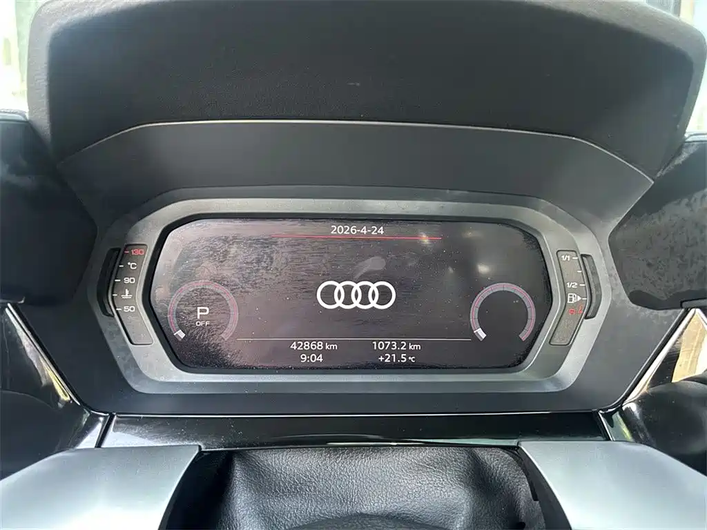 Audi A3 2023 — фото 11