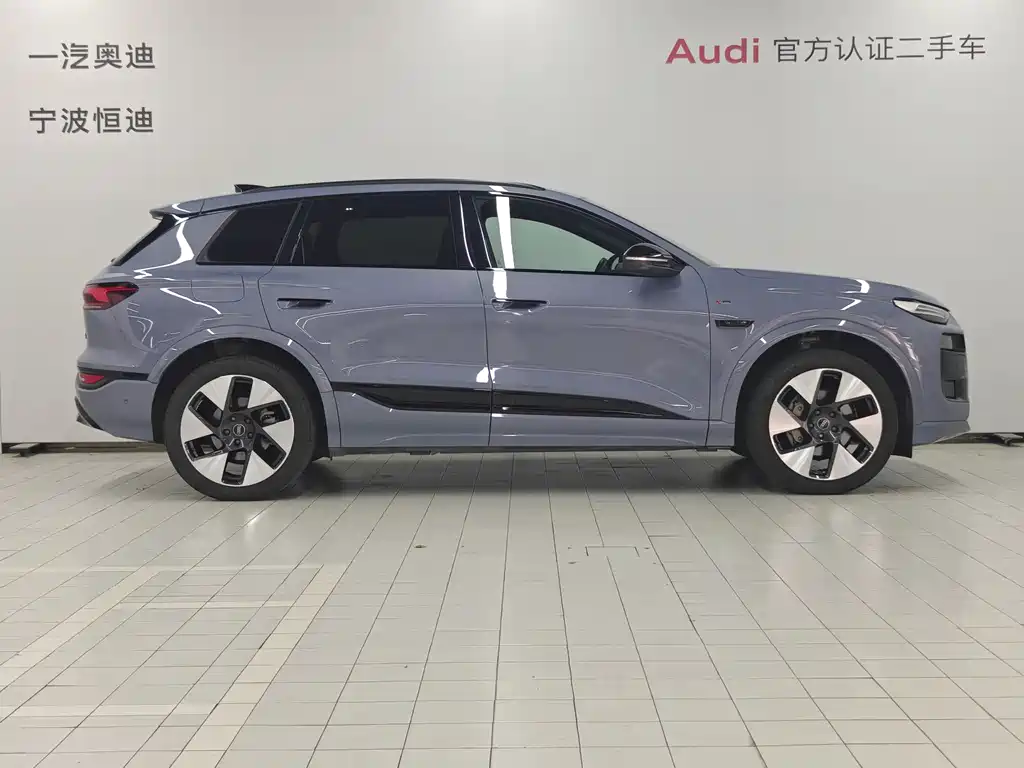 Audi Q6L E-Tron 2025 — фото 3