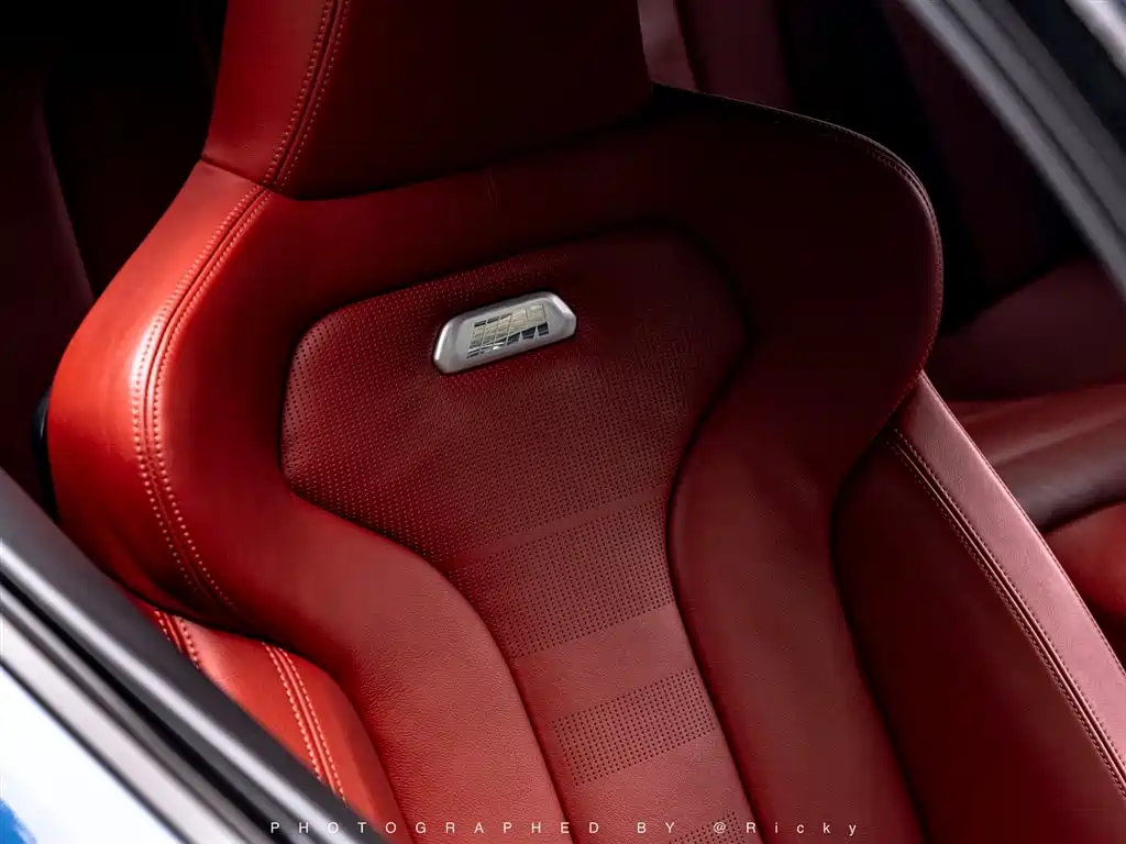 BMW M4 2017 — фото 12