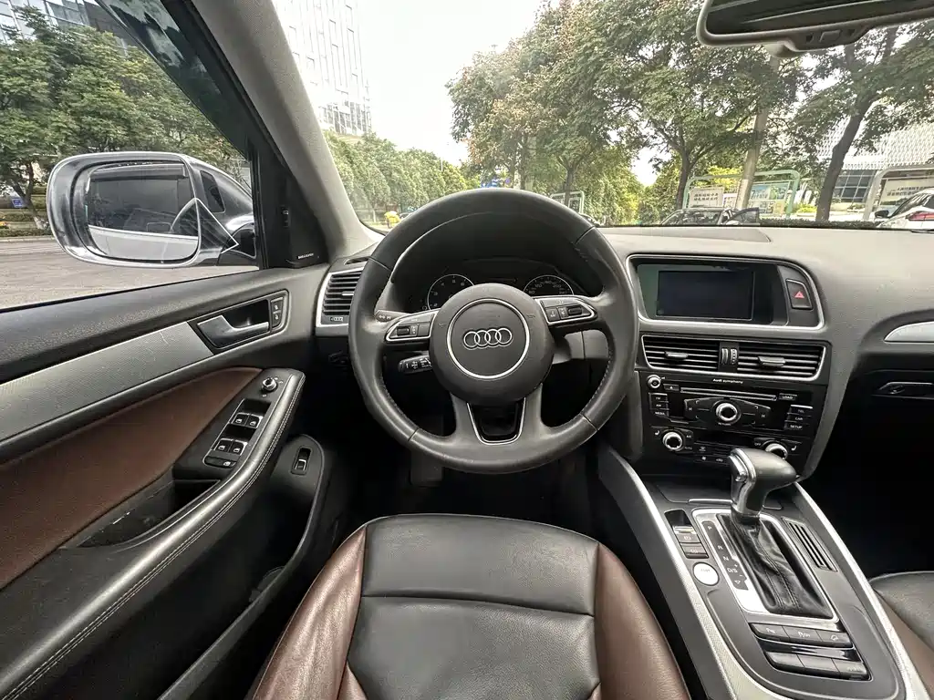 Audi Q5 2019 — фото 28