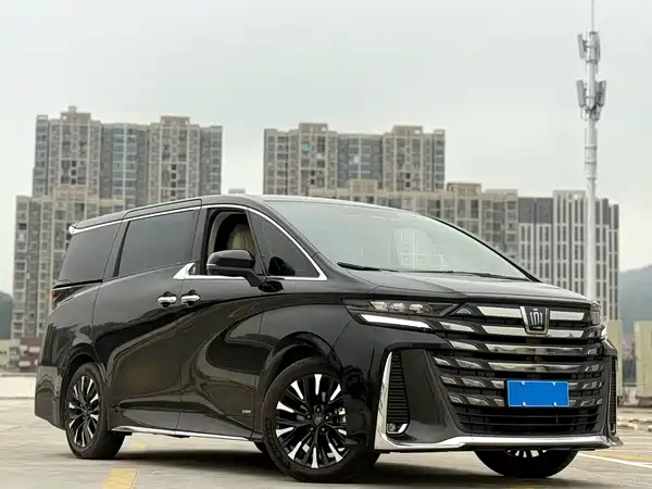 Toyota Vellfire 2024
