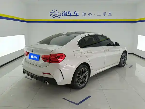 BMW 1 Series 2022
