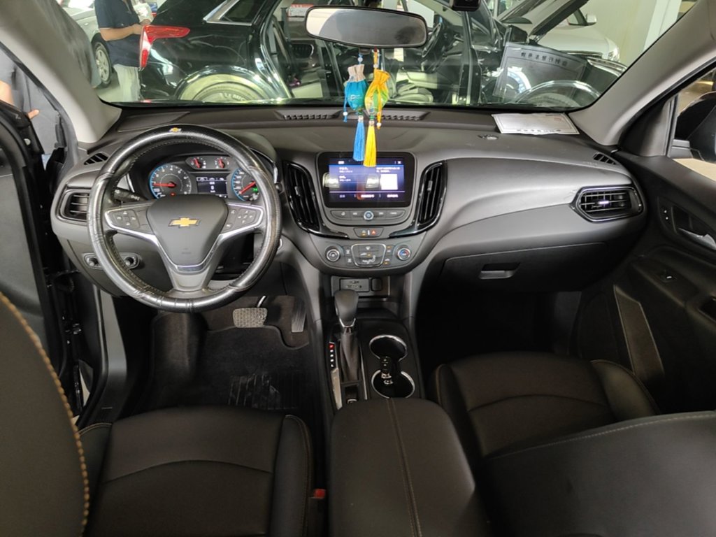 Chevrolet Equinox 2021 — фото 10