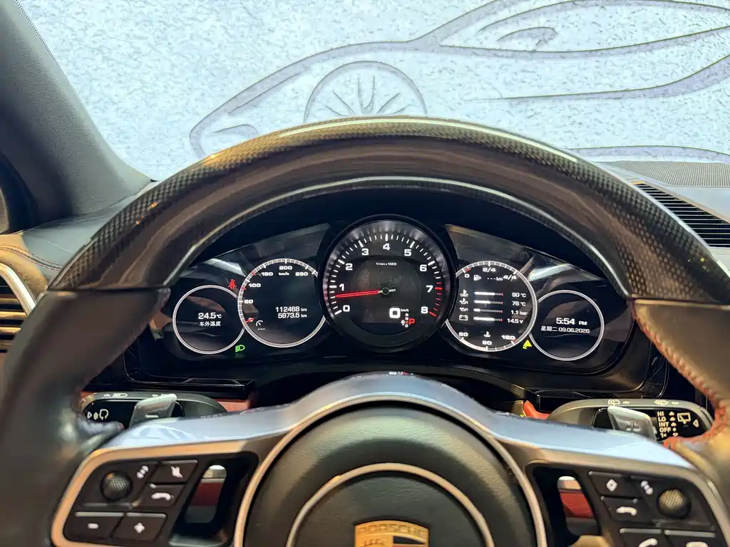 Porsche Cayenne 2018 — фото 13