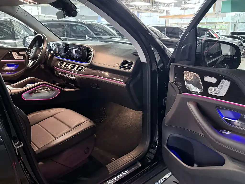 Mercedes-Benz GLS 2021 — фото 12
