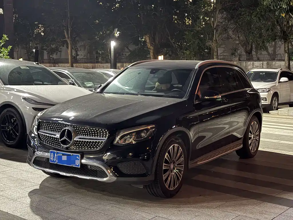 Mercedes-Benz GLC 2016 — фото 1
