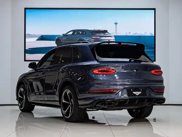 Bentley Bentayga 2023