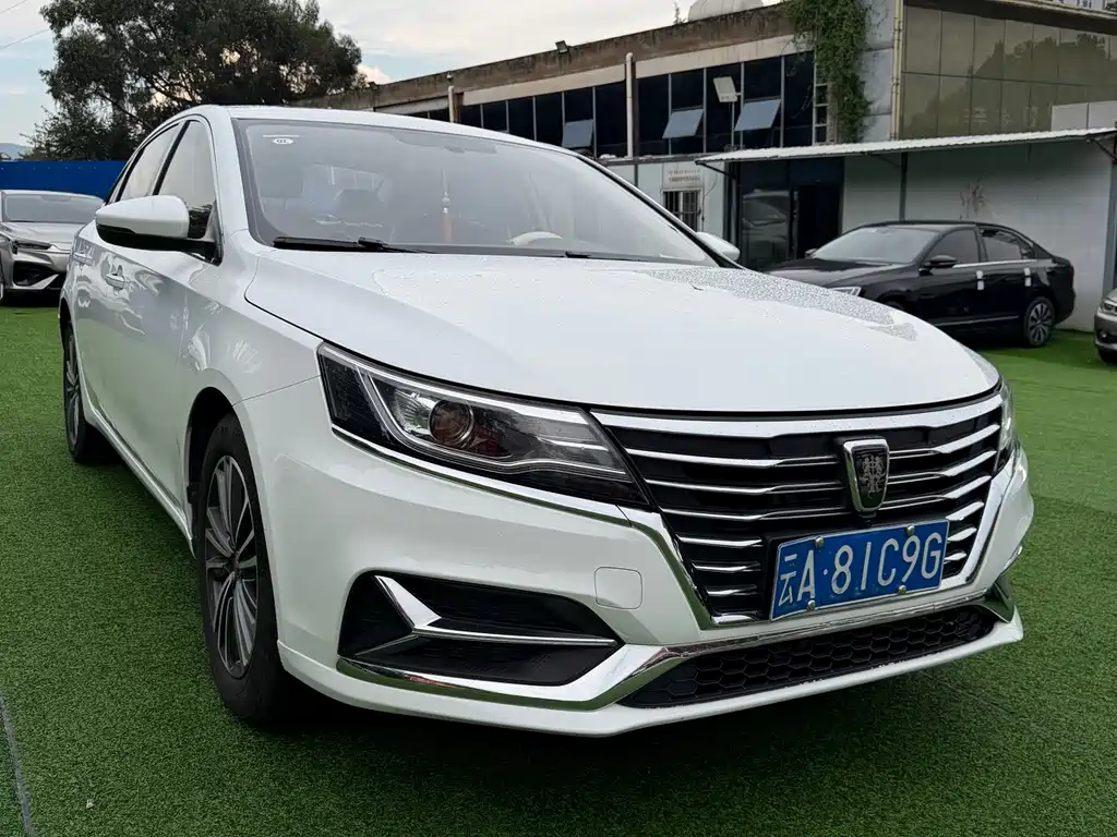 Roewe i6 Classic 2022