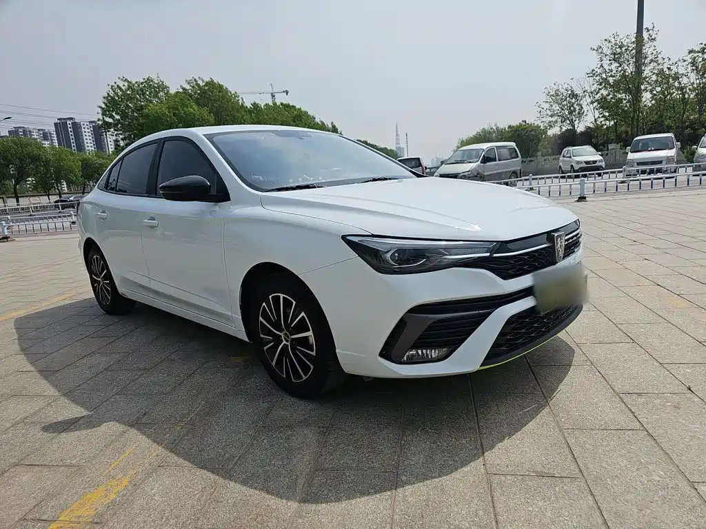 Roewe i5 2021 — фото 12