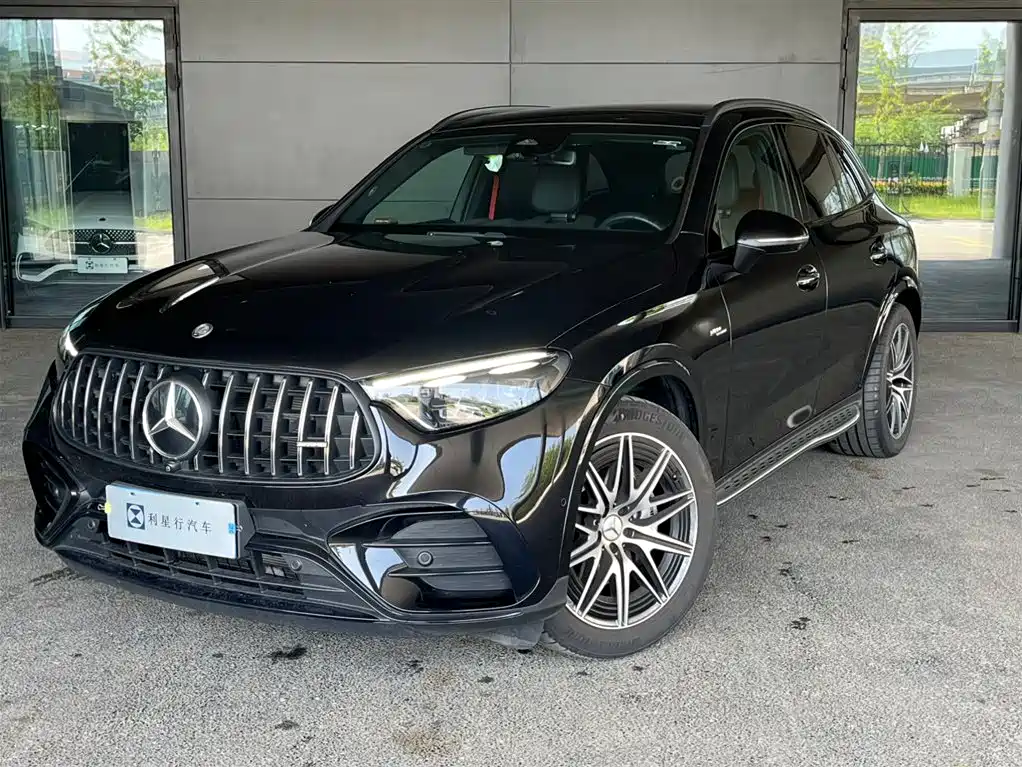 Mercedes-Benz GLC AMG 2025
