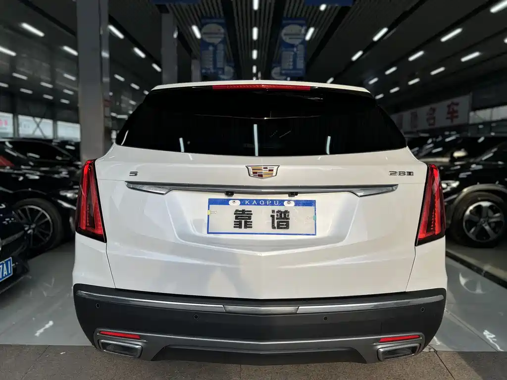 Cadillac XT5 2019 — фото 8