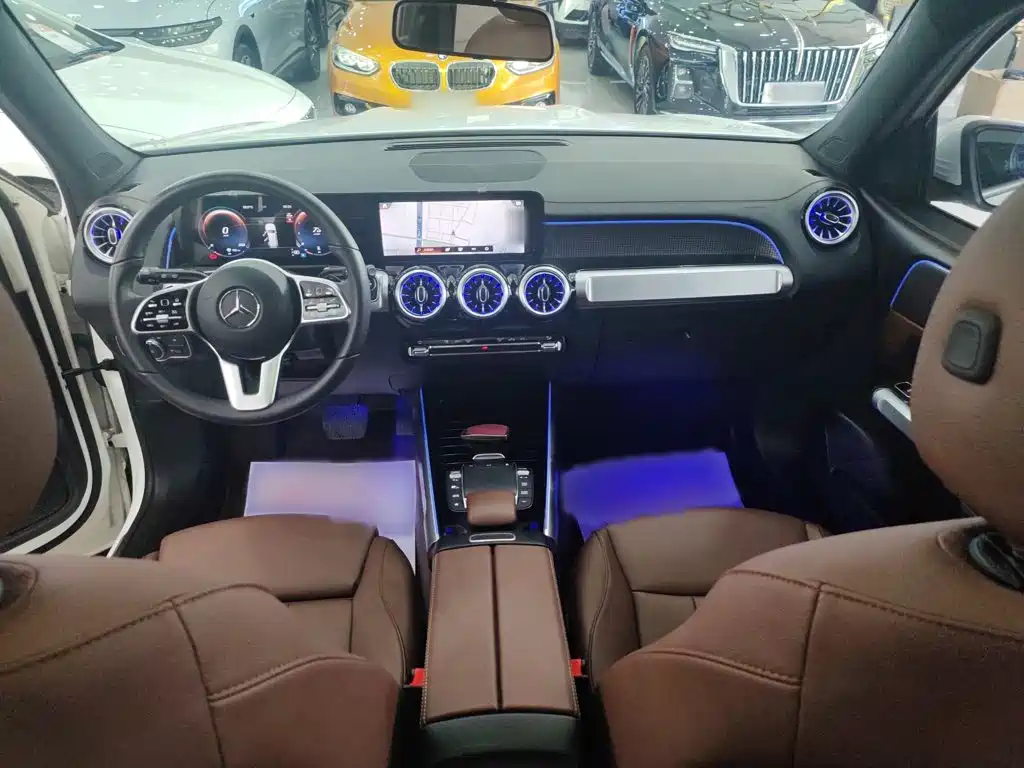 Mercedes-Benz GLB 2023 — фото 17