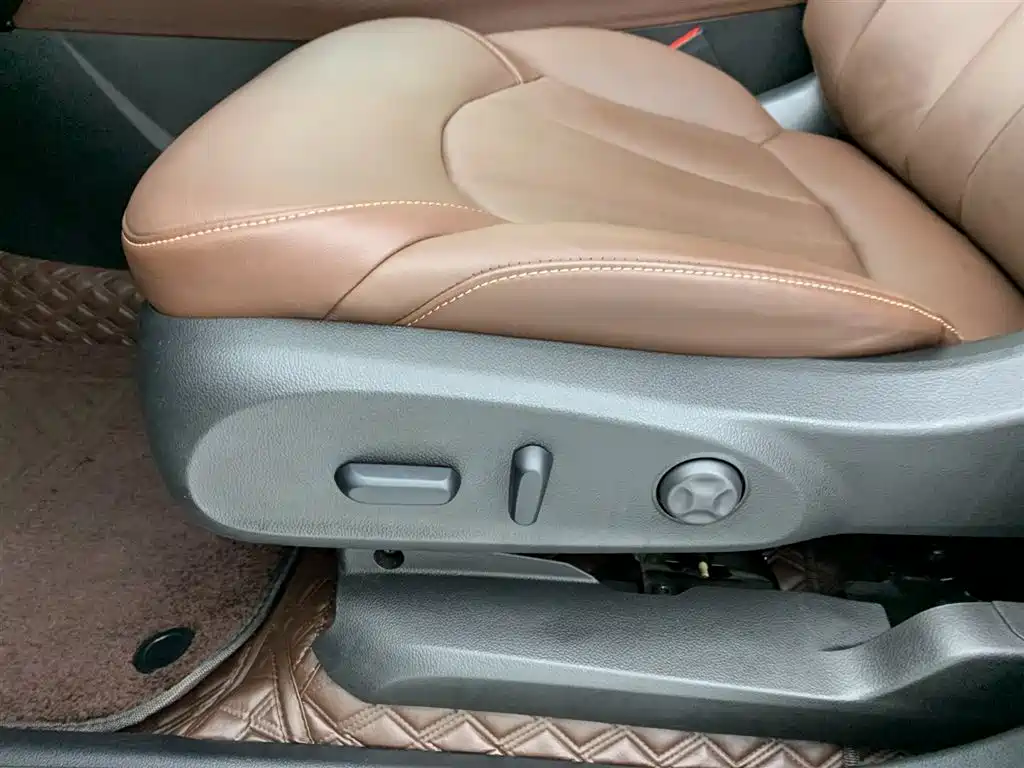 Buick Envision Plus 2021 — фото 27