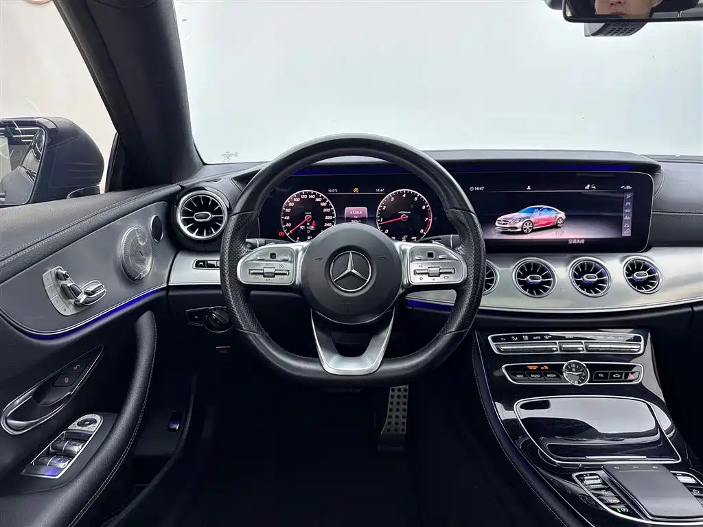 Mercedes-Benz E-Class 2019 — фото 9