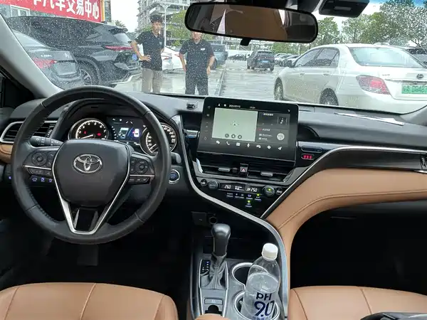 Toyota Camry 2023